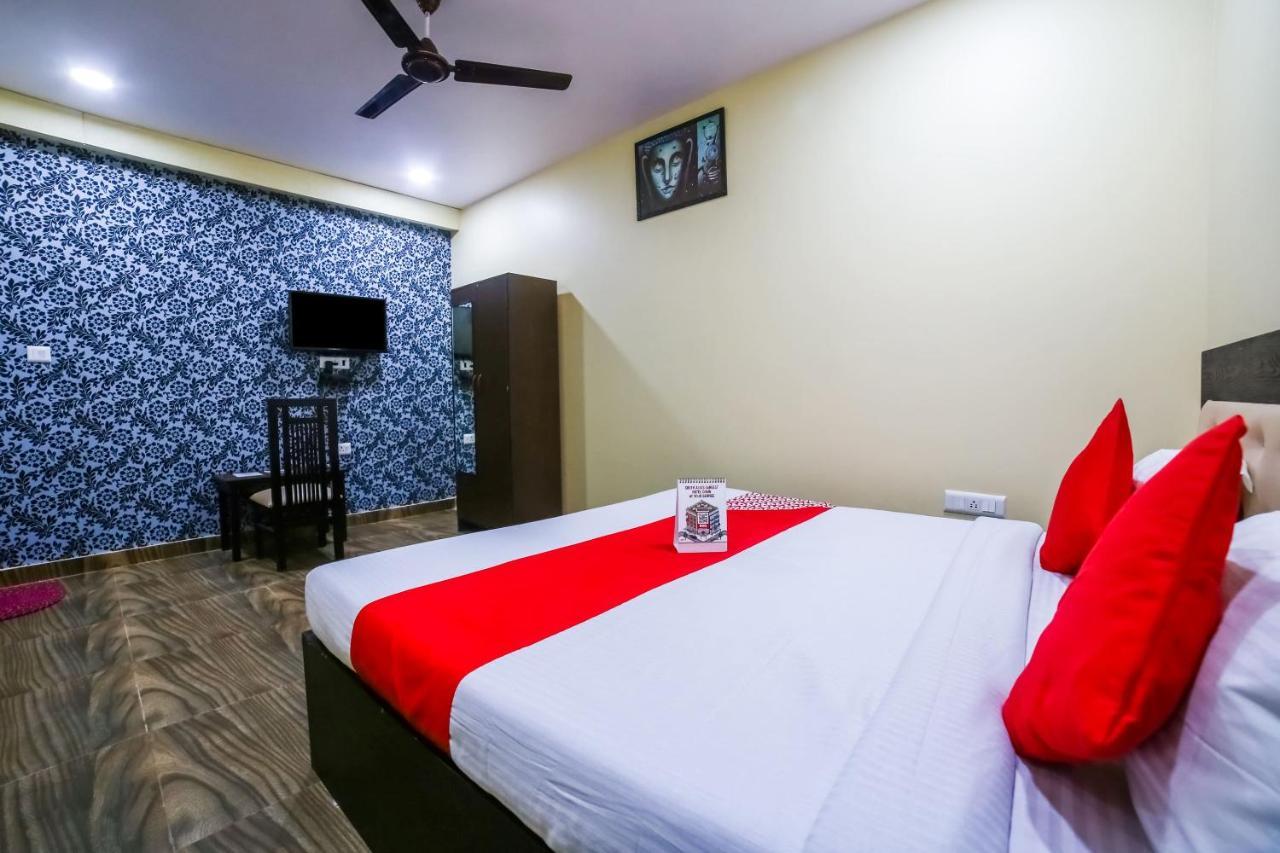 Oyo 19481 Jp Villa New Delhi Ngoại thất bức ảnh