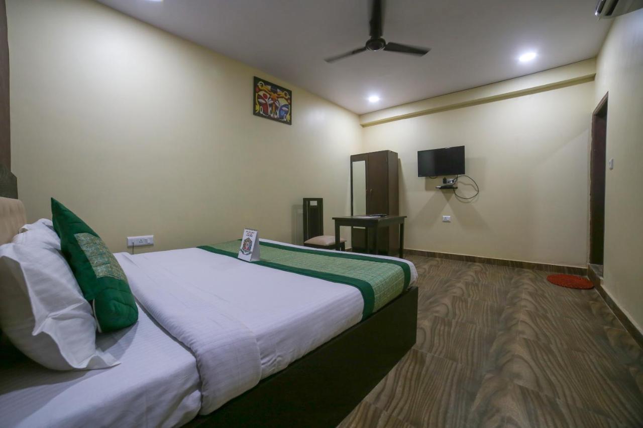 Oyo 19481 Jp Villa New Delhi Ngoại thất bức ảnh
