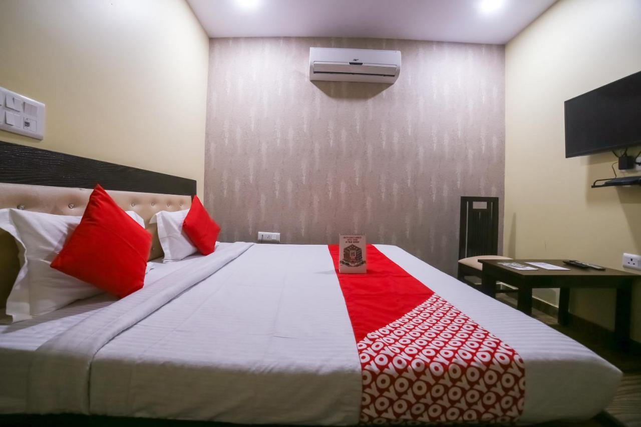 Oyo 19481 Jp Villa New Delhi Ngoại thất bức ảnh
