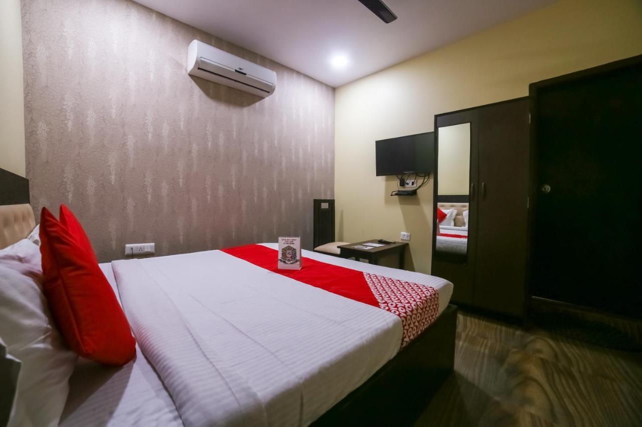 Oyo 19481 Jp Villa New Delhi Ngoại thất bức ảnh